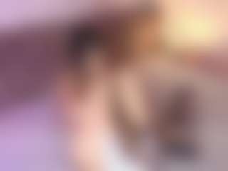 Emylie sexy body's Live Sex Cam Show
