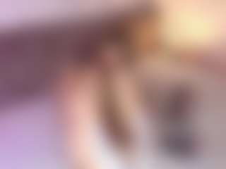 Emylie sexy body's Live Sex Cam Show