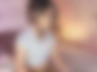 Emylie sexy body's Live Sex Cam Show