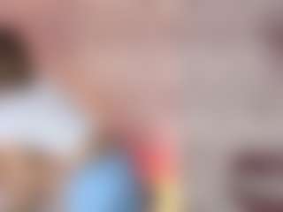 Emylie sexy body's Live Sex Cam Show