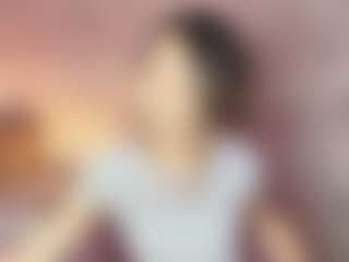 Emylie sexy body's Live Sex Cam Show