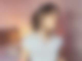Emylie sexy body's Live Sex Cam Show