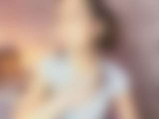 Emylie sexy body's Live Sex Cam Show