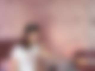 Emylie sexy body's Live Sex Cam Show
