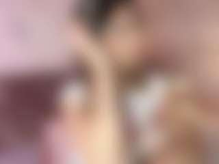 Emylie sexy body's Live Sex Cam Show
