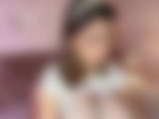 Emylie sexy body's Live Sex Cam Show