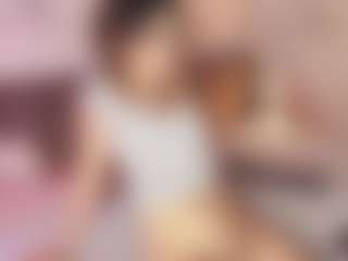 Emylie sexy body's Live Sex Cam Show