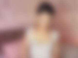 Emylie sexy body's Live Sex Cam Show