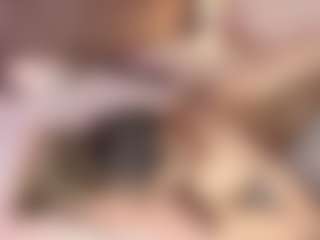 Emylie sexy body's Live Sex Cam Show