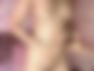 Emylie sexy body's Live Sex Cam Show