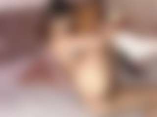 Emylie sexy body's Live Sex Cam Show