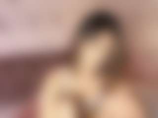Emylie sexy body's Live Sex Cam Show