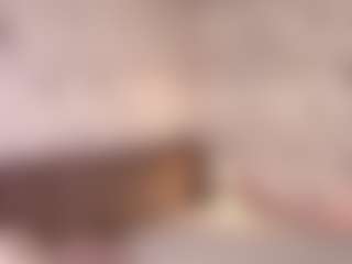Live cam show with Emylie sexy body - Dildo Or Vibrator on Camming Site