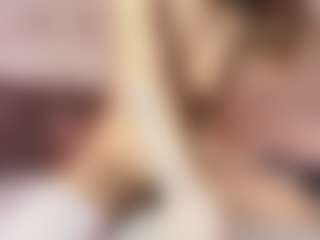 Emylie sexy body's Live Sex Cam Show