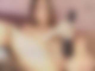 Live cam show with Emylie sexy body - Anal on Camsoda