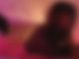 Live cam show with Emylie sexy body - Double Penetration on Taboo Cams XXX
