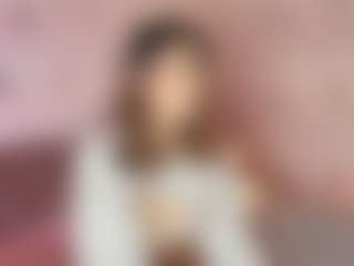 Emylie sexy body's Live Sex Cam Show