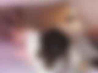 Emylie sexy body's Live Sex Cam Show