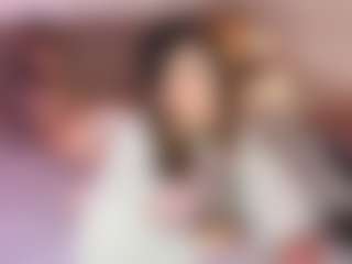 Emylie sexy body's Live Sex Cam Show