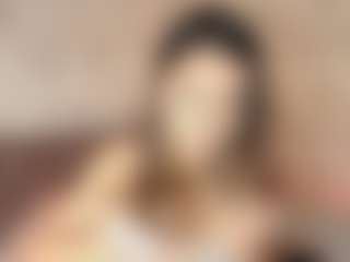 Emylie sexy body's Live Sex Cam Show