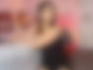 Emylie sexy body's Live Sex Cam Show