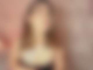 Emylie sexy body's Live Sex Cam Show