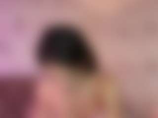 Live cam show with Emylie sexy body - Full Nudity on Instabang