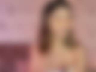 Live cam show with Emylie sexy body - Butt Plug on MyBangCams