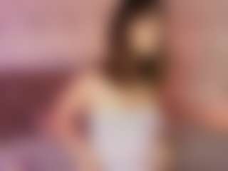Live cam show with Emylie sexy body - Double Penetration on MyBangCams