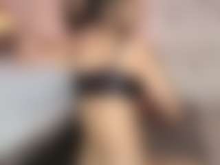Emylie sexy body's Live Sex Cam Show
