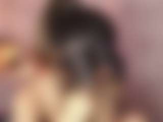 Live cam show with Emylie sexy body - Twerk on fuck-show.com