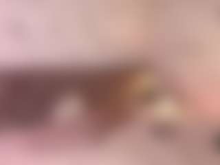 Emylie sexy body's Live Sex Cam Show