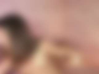 Emylie sexy body's Live Sex Cam Show