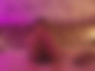 Emylie sexy body's Live Sex Cam Show