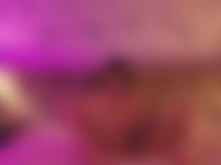 Emylie sexy body's Live Sex Cam Show