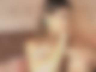 Emylie sexy body's Live Sex Cam Show