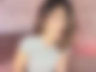 Emylie sexy body's Live Sex Cam Show