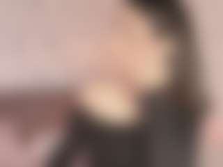 Live cam show with Emylie sexy body - Petite Teen (18+) on sexylive.show
