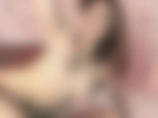 Live cam show with Emylie sexy body - Skinny on Taboo Cams XXX