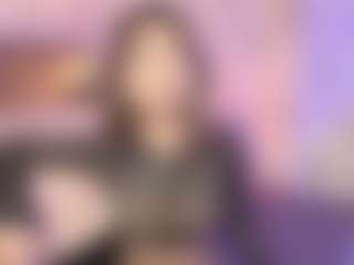 Emylie sexy body's Live Sex Cam Show