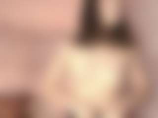 Emylie sexy body's Live Sex Cam Show