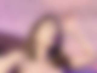 Emylie sexy body's Live Sex Cam Show