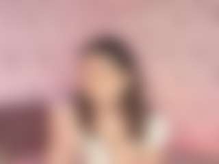 Emylie sexy body's Live Sex Cam Show