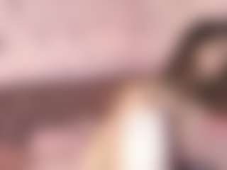 Emylie sexy body's Live Sex Cam Show