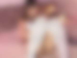 Live cam show with Emylie sexy body - Latina Petite on Camsoda