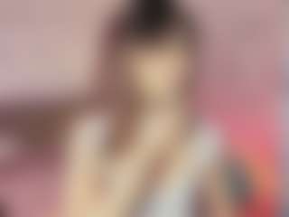 Live cam show with Emylie sexy body - Twerk Latina on Fling VIP Chat