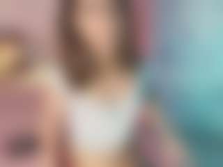 Emylie sexy body's Live Sex Cam Show