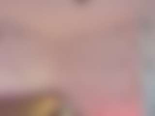 Emylie sexy body's Live Sex Cam Show