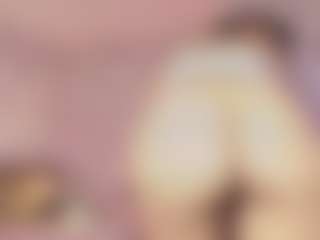 Emylie sexy body's Live Sex Cam Show
