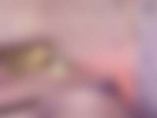 Live cam show with Emylie sexy body - Dildo on Fling VIP Chat